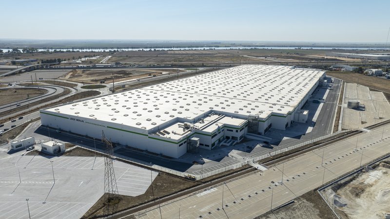MONTEPINO - Armazém 104.000 m² Castanheira do Ribatejo